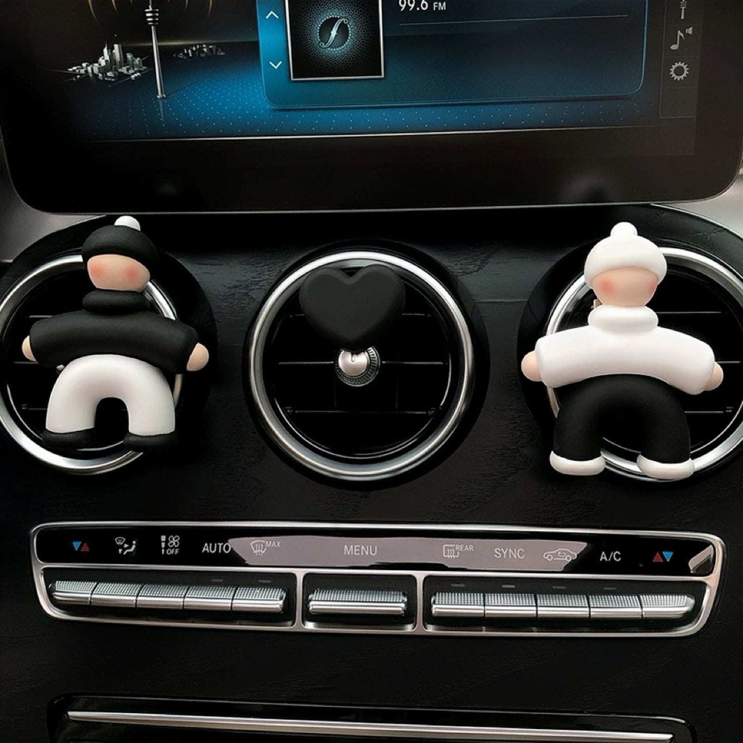 Trendy Car Air Vent Freshener Clip – Cute Cartoon Character & Heart Combo, Colorful Car Interior Decoration